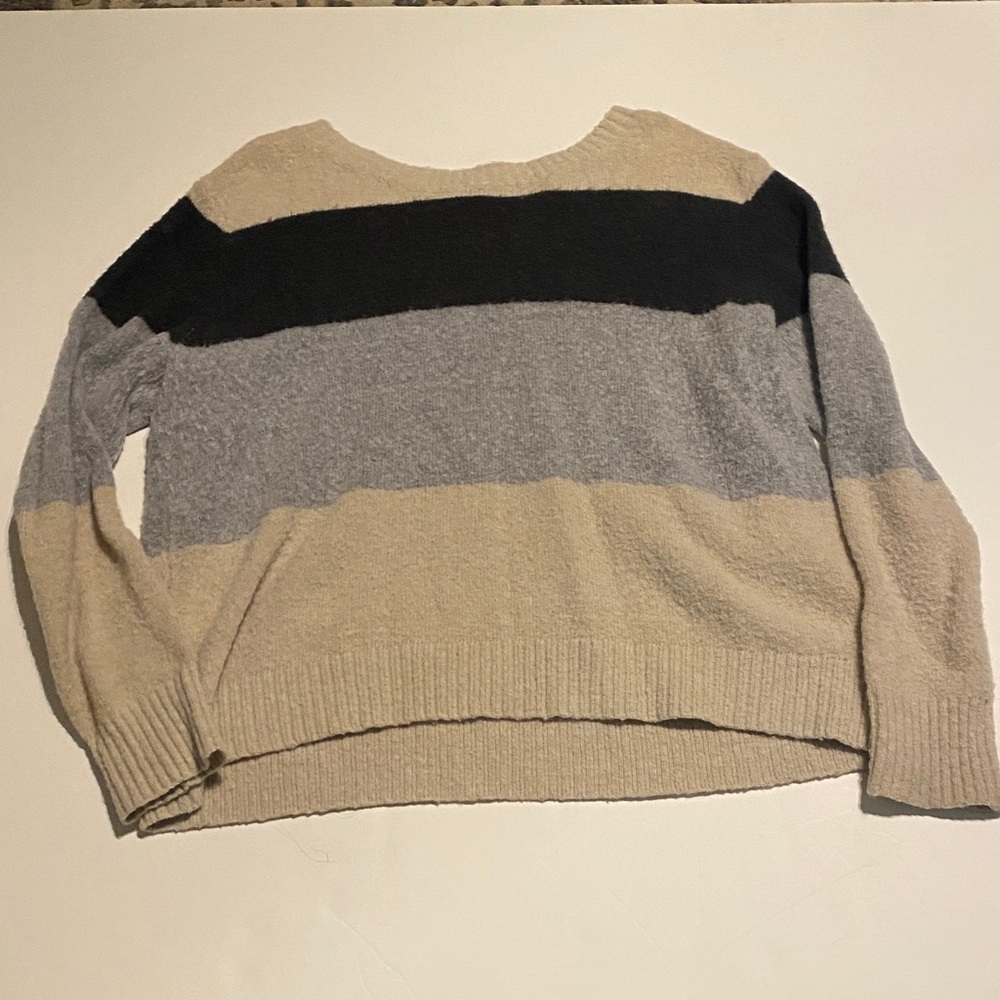 American Eagle Outfitters Women's Sweater - Black, Gray, and Tan